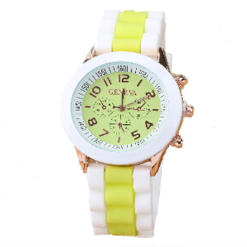 Customized promotional quartz silicone watch